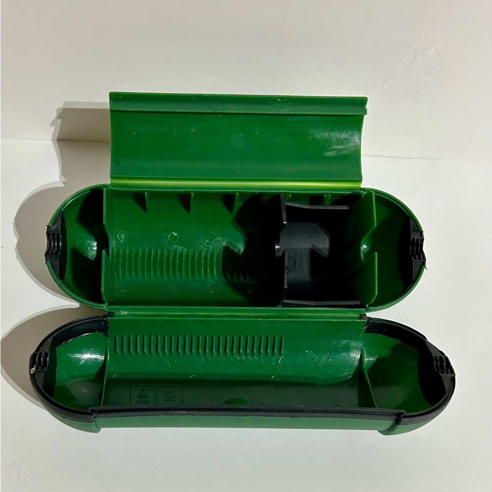 Electric Cord Protector Box Case Tube Indoor Outdoor 8” Green Christmas Lights